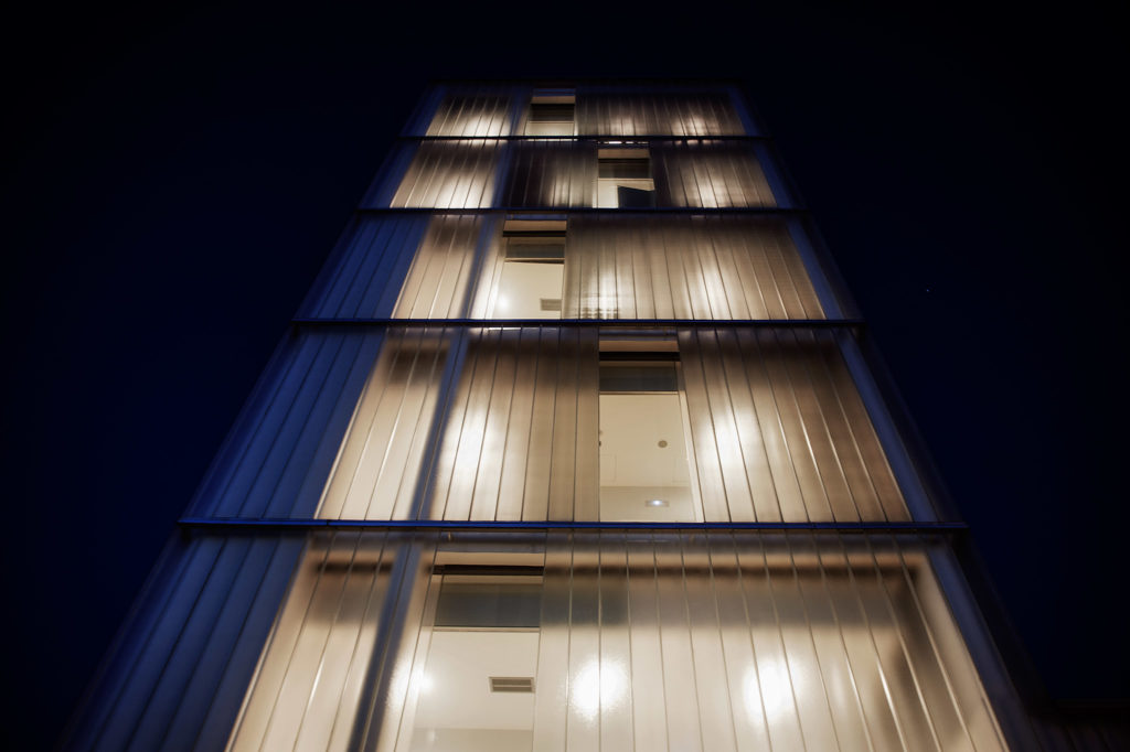 Fotografía nocturna del exterior del Convento de Betoño. Vitoria - Gasteiz. País Vasco
