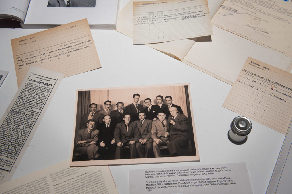 Fotografía de la Exposición "Oroimena" de Alberto Schommer en el Centro Cultural Montehermoso. Vitoria - Gasteiz. País Vasco