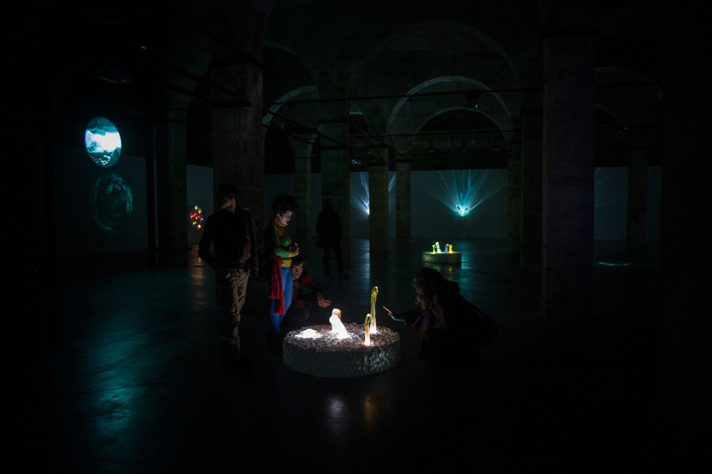 Fotografías de la exposición TRANSMUTACION 11 de Anabel Quincoces. Depósito de aguas. Vitoria