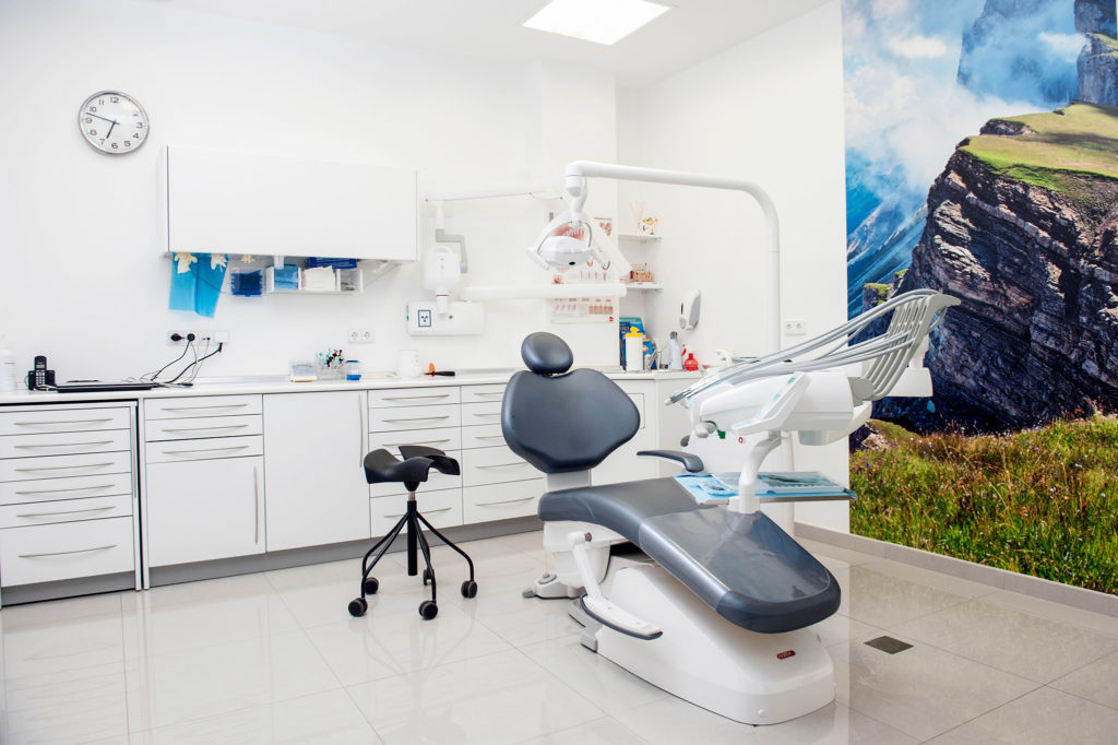 Fotografía de un gabinete de Klinik, Centro Médico y dental. Vitoria