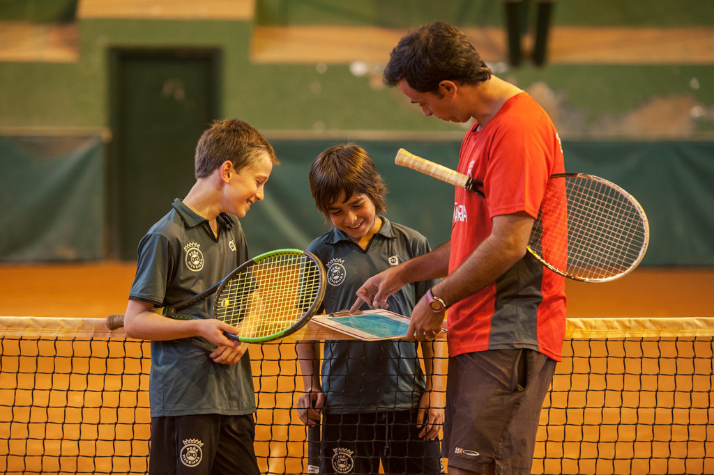 Clases de tenis. Peña Vitoriana - Tenis Club